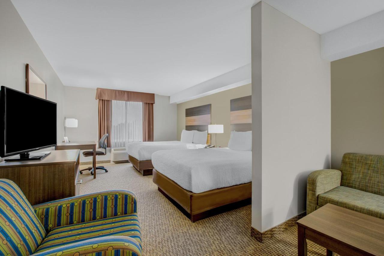 Days Inn & Suites By Wyndham Lindsay Εξωτερικό φωτογραφία